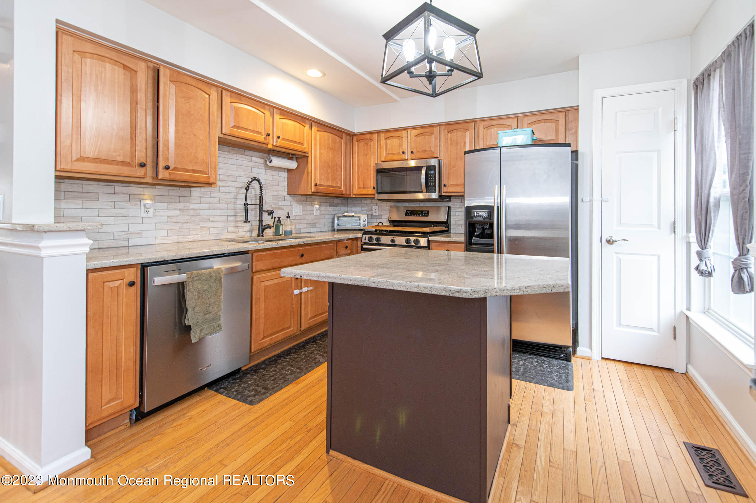 53 Abby Road Farmingdale, NJ 07727 - Photo 14 of 27 jt-29