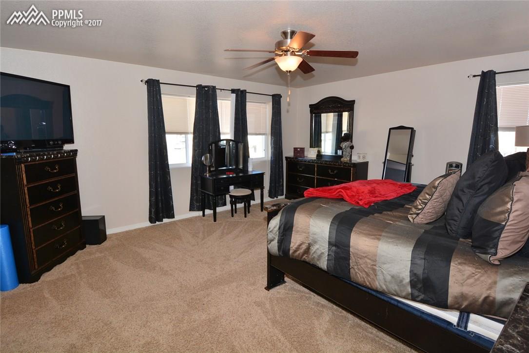 2295 Reed Grass Way Colorado Springs, CO 80915 - Photo 25 of 36 Gallery Image 25