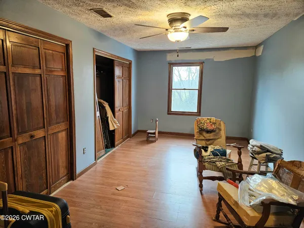 a bathroom with a toilet