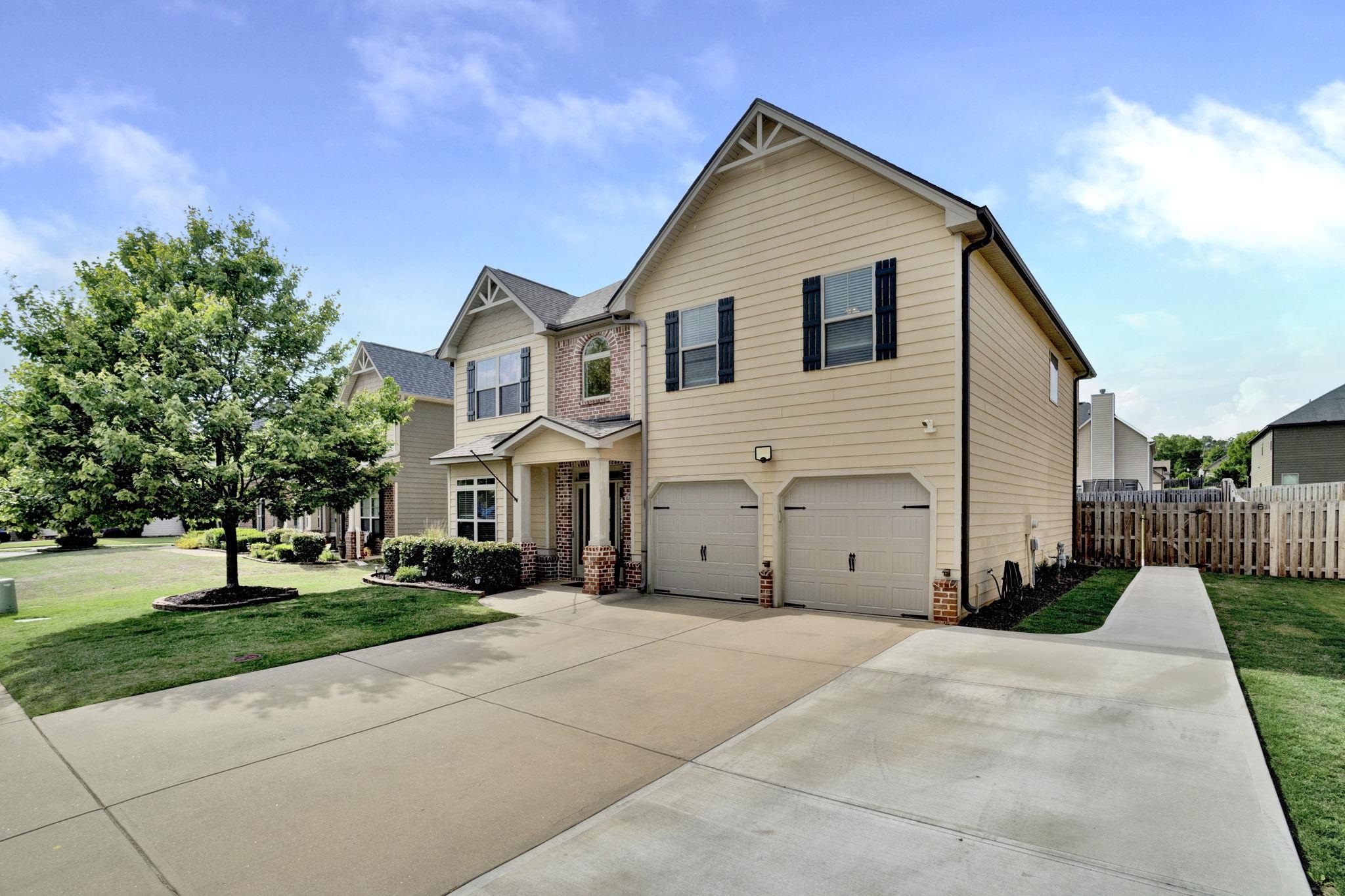 603 Tulip Tree Lane Simpsonville, SC 29680 - Photo 3 of 50