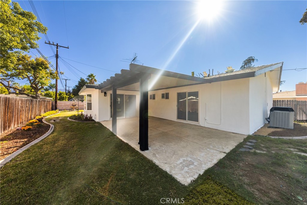 1309 Stillman Avenue Redlands, CA 92374 - Photo 19 of 23 a backyard of a house with table and chairs