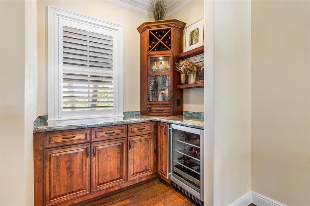 624 Northeast 3rd Avenue Boca Raton, FL 33432 - Photo 21 of 64 a kitchen with stainless steel appliances granite countertop a stove and a sink