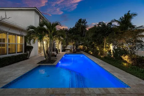 $3,100,000 | 624 Northeast 3rd Avenue, Boca Raton, FL 33432