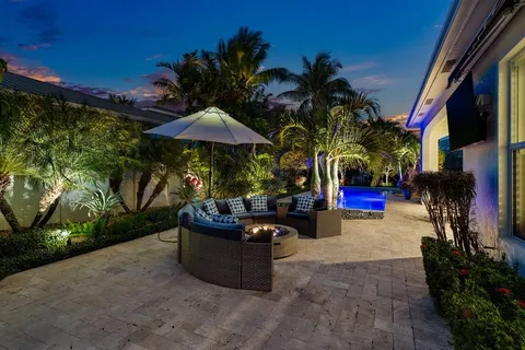 $3,100,000 | 624 Northeast 3rd Avenue, Boca Raton, FL 33432