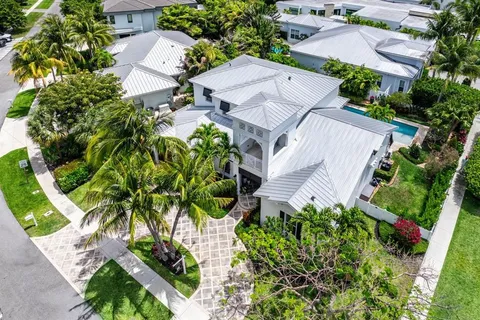 $3,100,000 | 624 Northeast 3rd Avenue, Boca Raton, FL 33432