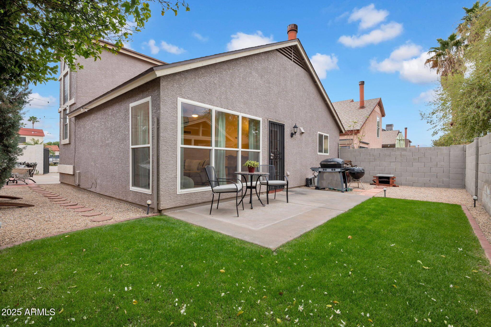 430 East Utopia Road Phoenix, AZ 85024 - Photo 13 of 38 Backyard