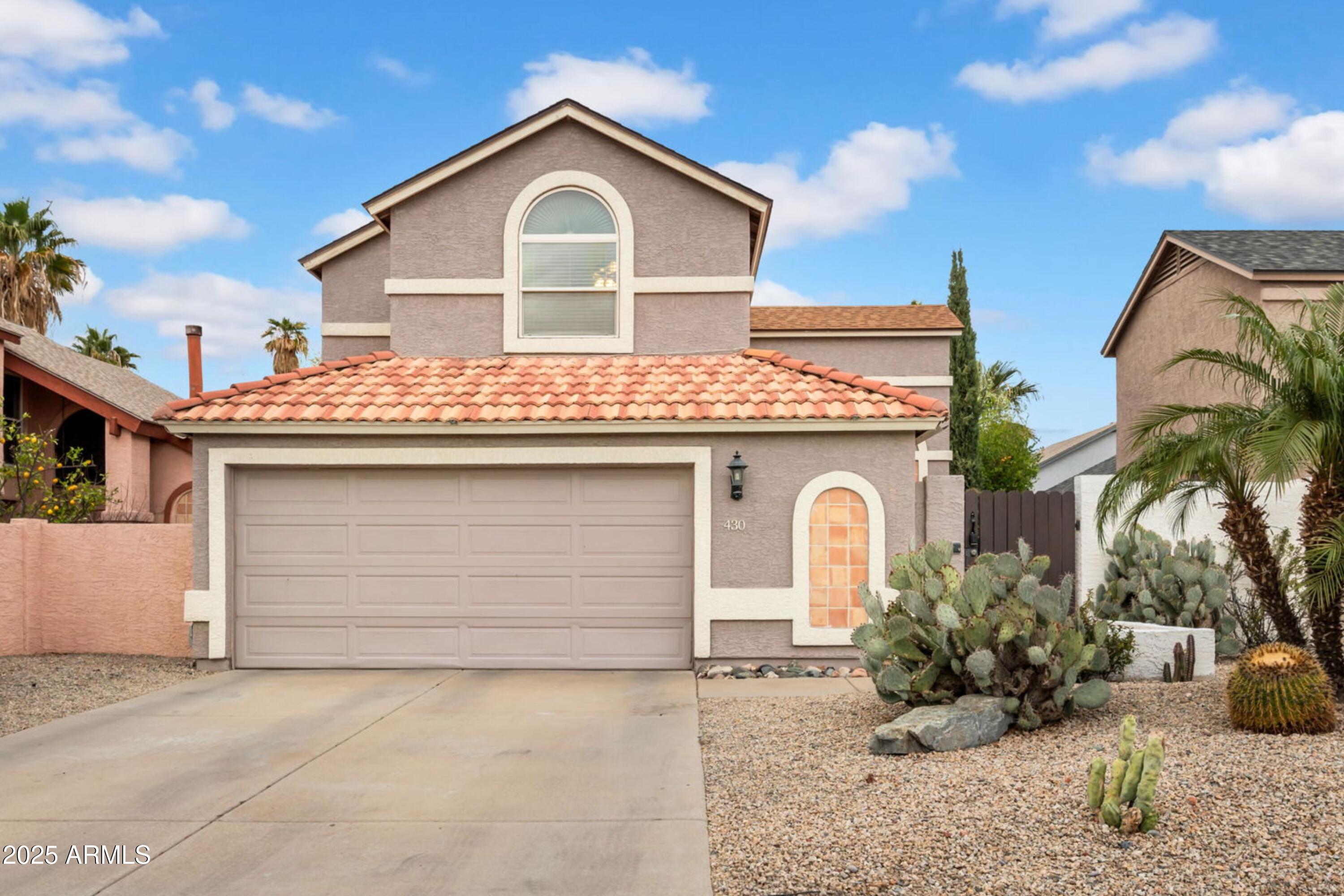 430 East Utopia Road Phoenix, AZ 85024 - Photo 2 of 38 WELCOME HOME!
