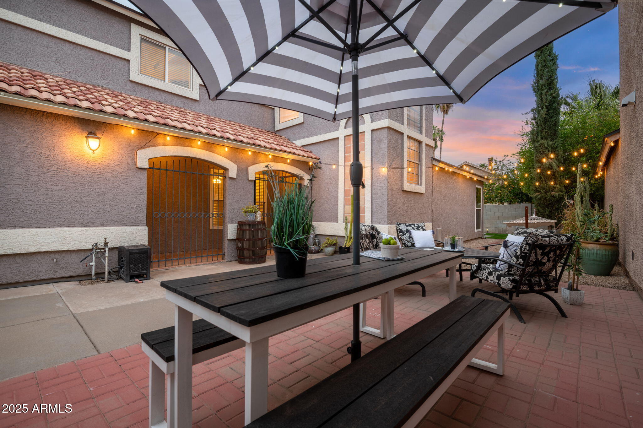430 East Utopia Road Phoenix, AZ 85024 - Photo 28 of 38 Private Courtyard