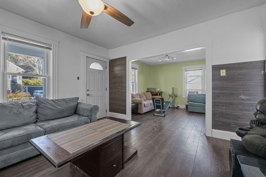 218 Joffre Avenue Woonsocket, RI 02895 - Photo 8 of 38