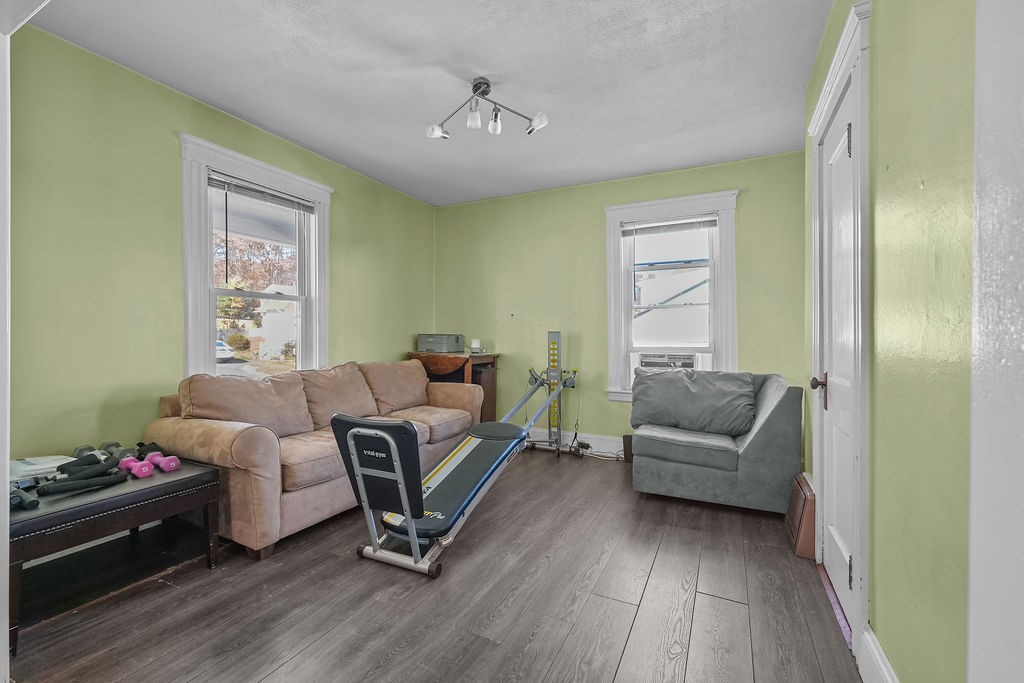 218 Joffre Avenue Woonsocket, RI 02895 - Photo 9 of 38