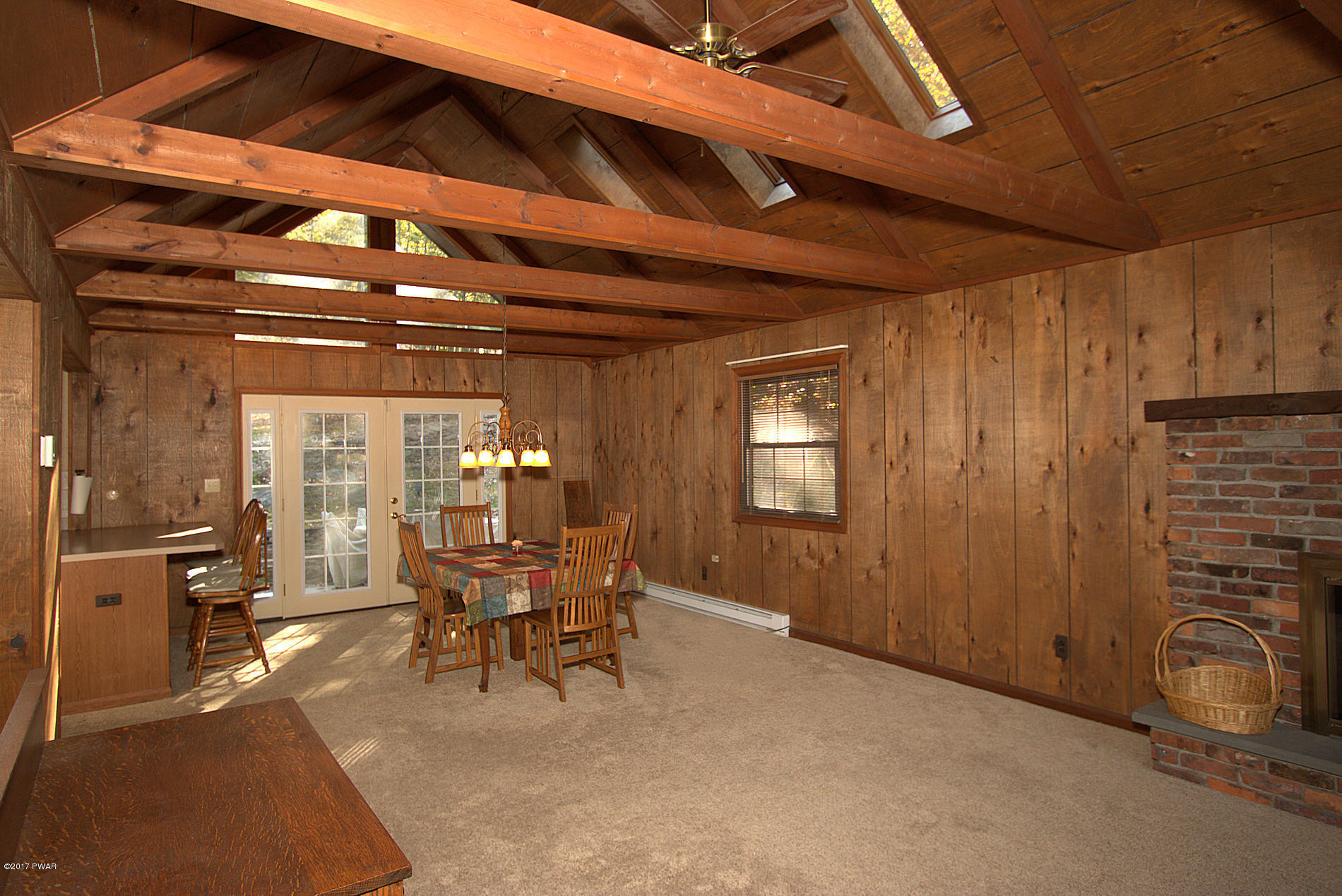110 Koch Road Tafton, PA 18464 - Photo 8 of 41 9 Living Room