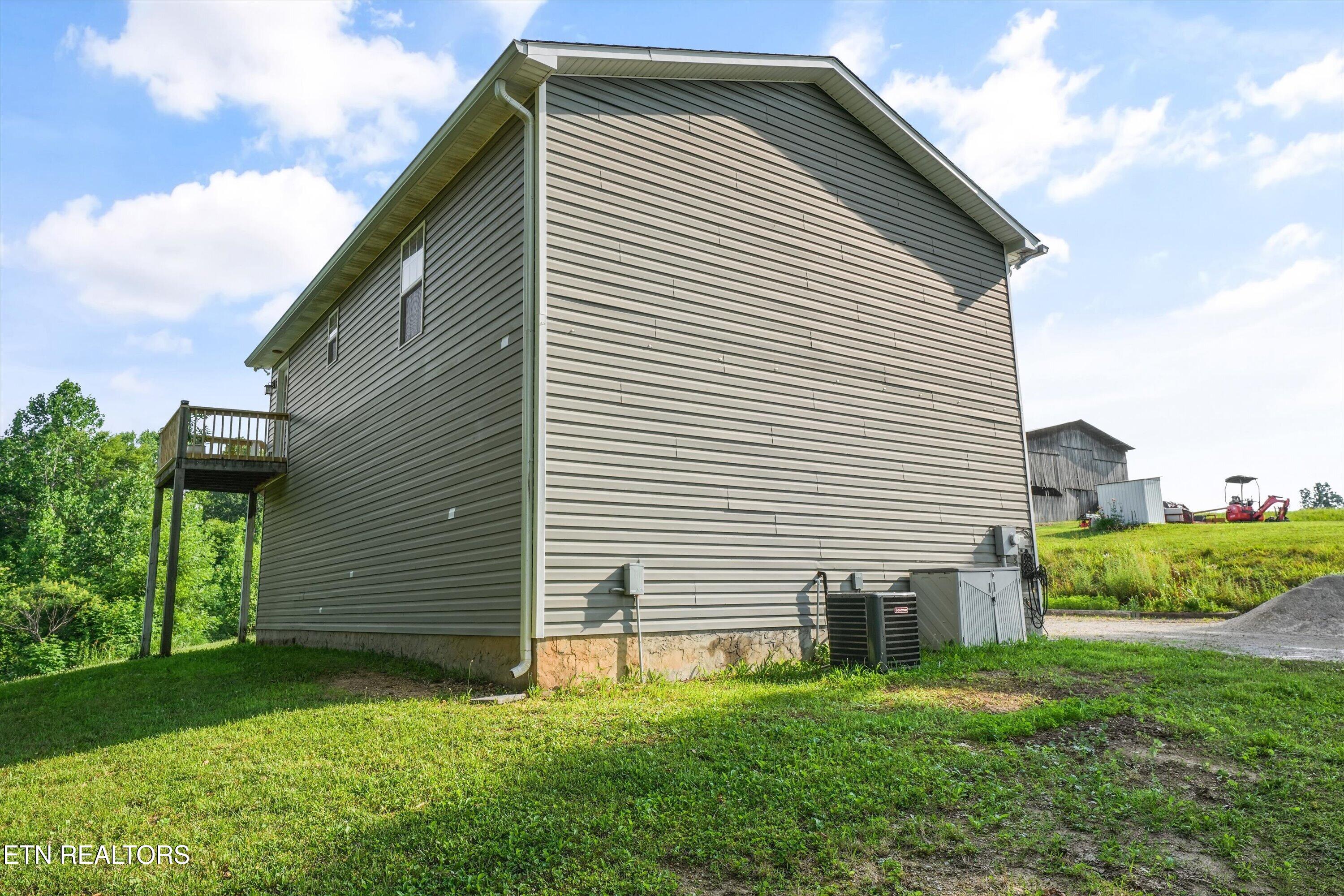 834 Walker Road Sharps Chapel, TN 37866 - Photo 43 of 44 30-834 Walker Rd04
