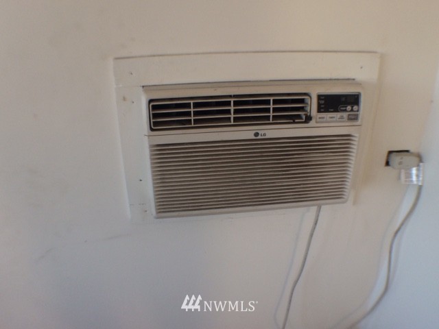 404 North Dale Road Moses Lake, WA 98837 - Photo 17 of 24 Gallery Image 17