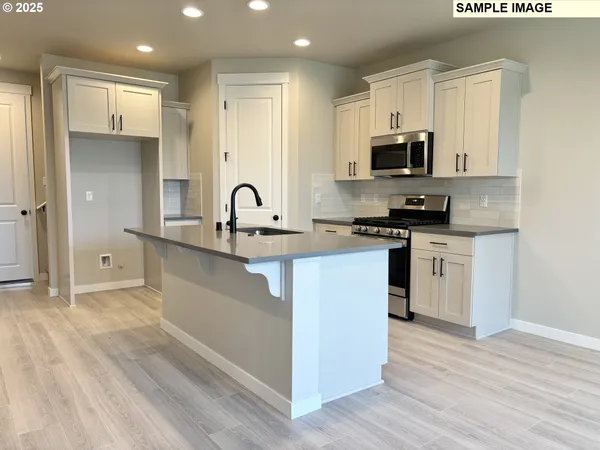 $454,440 | 18610 Northeast 45th Avenue, Unit LOT 352, Vancouver, WA 98686