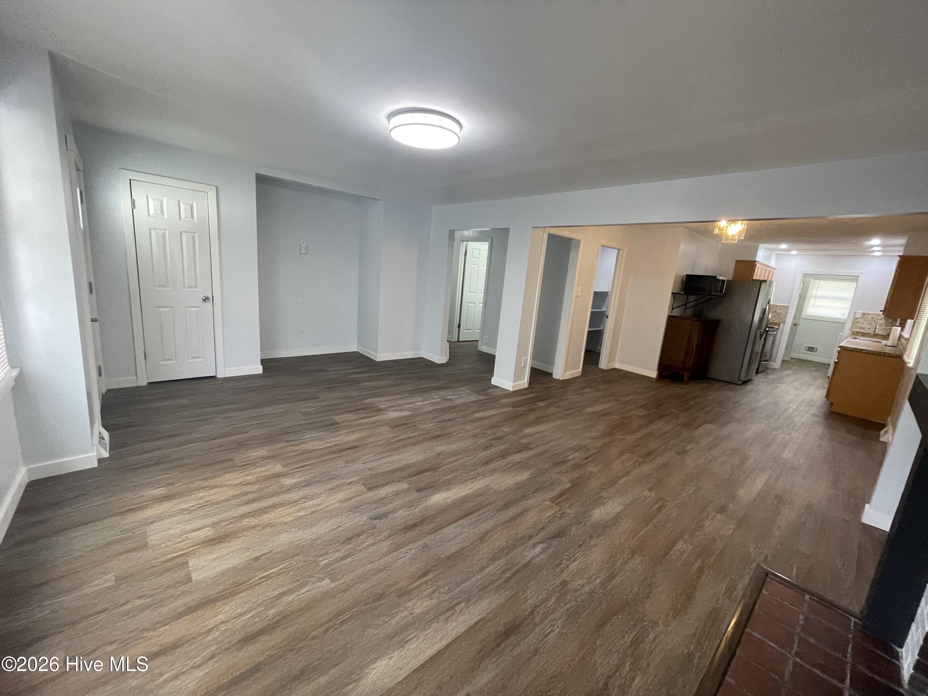 903 Valley View Street Aiken, SC 29801 - Photo 3 of 18