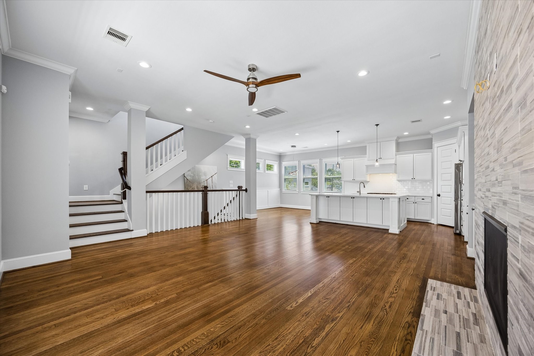 415 West 16th Street, Unit D Houston, TX 77008 - Photo 13 of 41