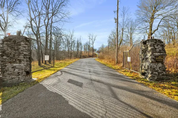 $8,500,000 | 3482 County Road 10, Bellefontaine, OH 43311