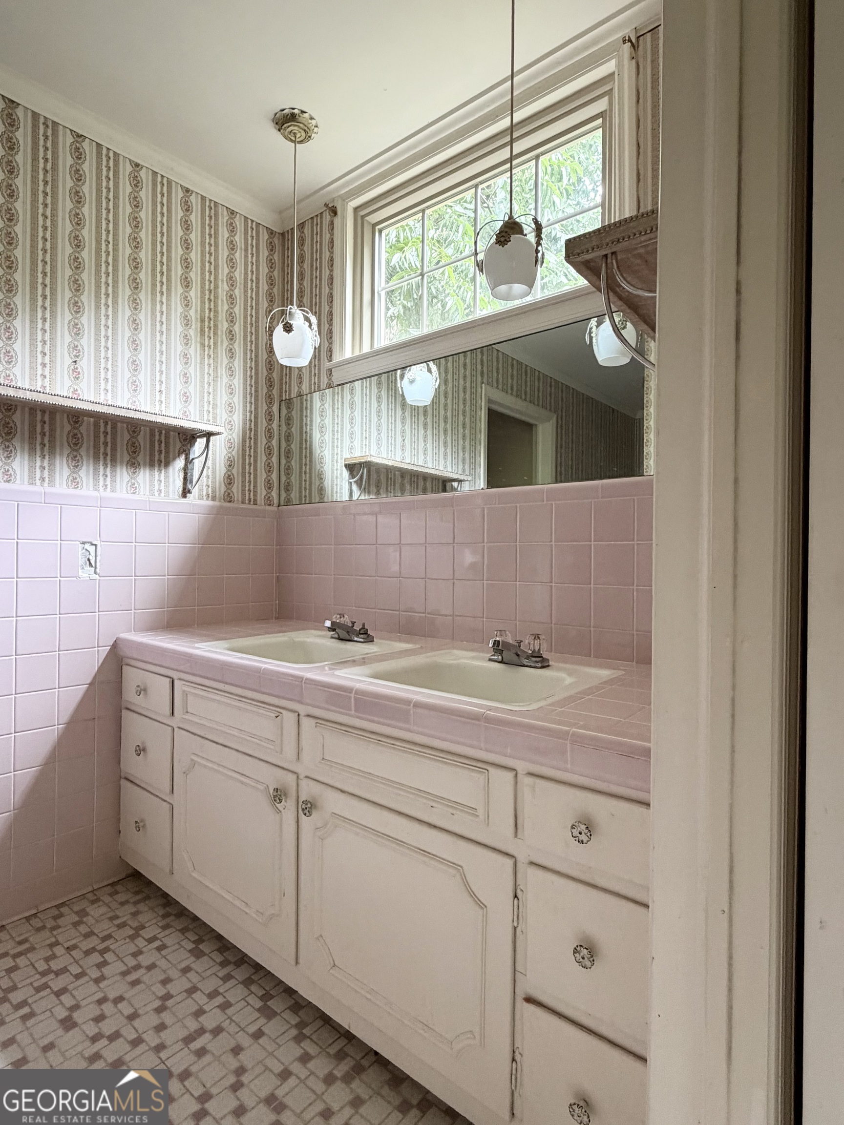 112 Geneva Street Dublin, GA 31021 - Photo 34 of 63