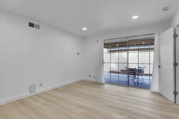 $3,980 | 54 Orchard, Irvine, CA 92618