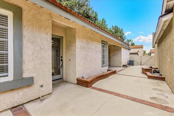 $3,980 | 54 Orchard, Irvine, CA 92618