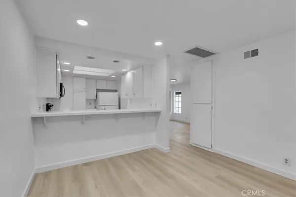 $3,980 | 54 Orchard, Irvine, CA 92618