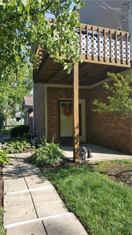 7723 River Road, Unit 2 Indianapolis, IN 46240 - Photo 3 of 32 Gallery Image 3