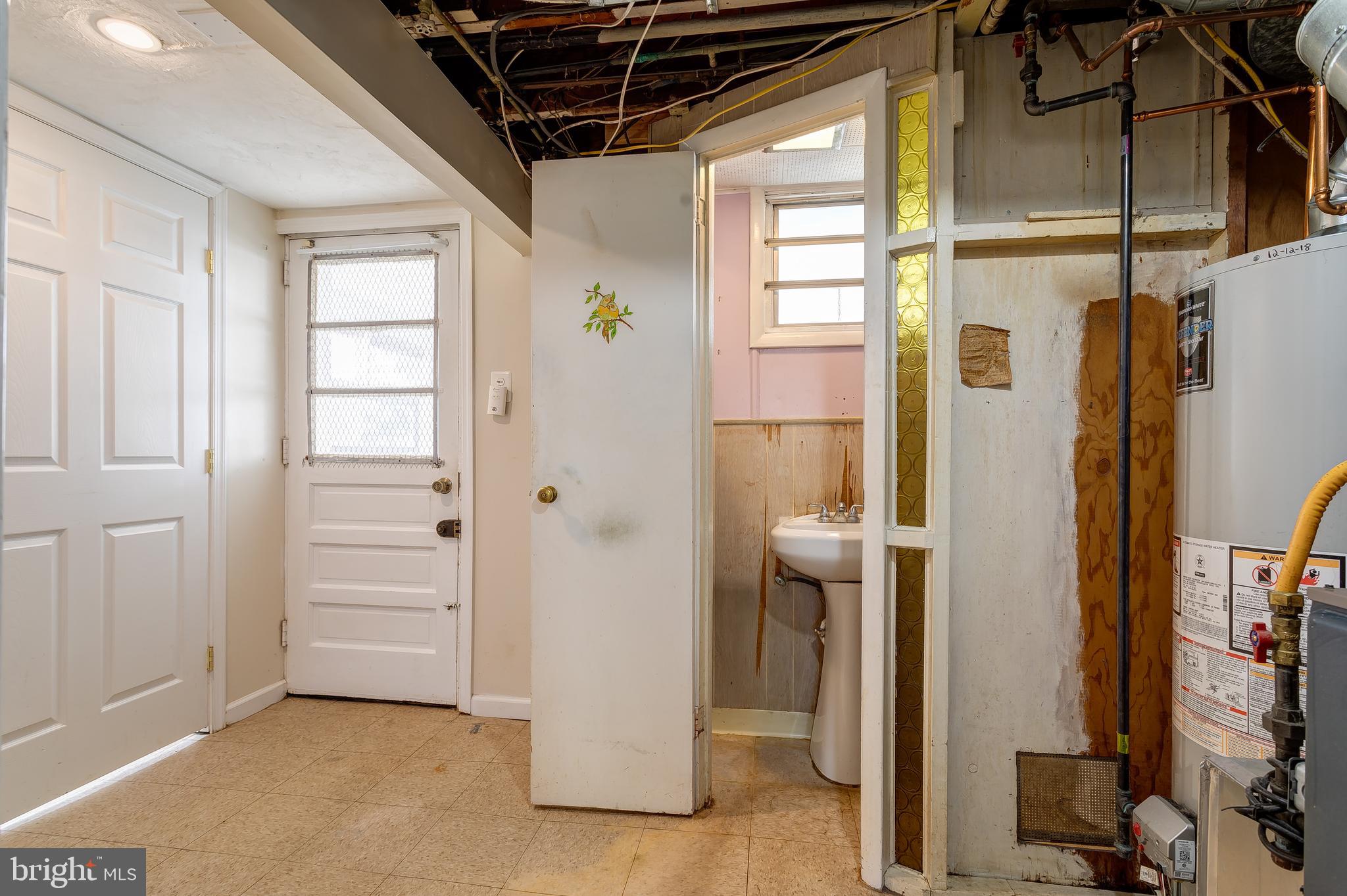 1105 Wynnbrook Road Secane, PA 19018 - Photo 22 of 30