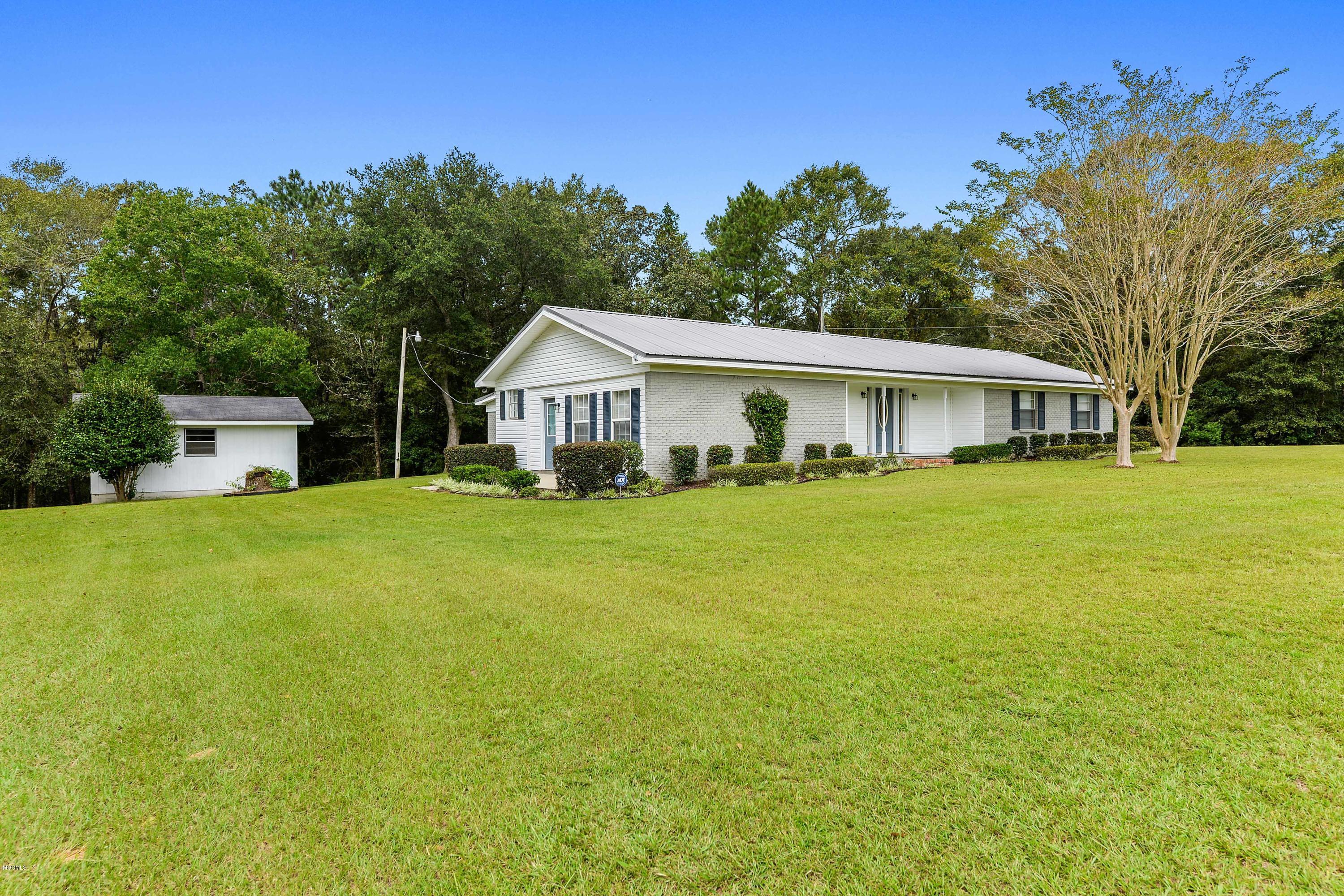 2110 Crenshaw Road Lucedale, MS 39452 - Photo 1 of 24 002