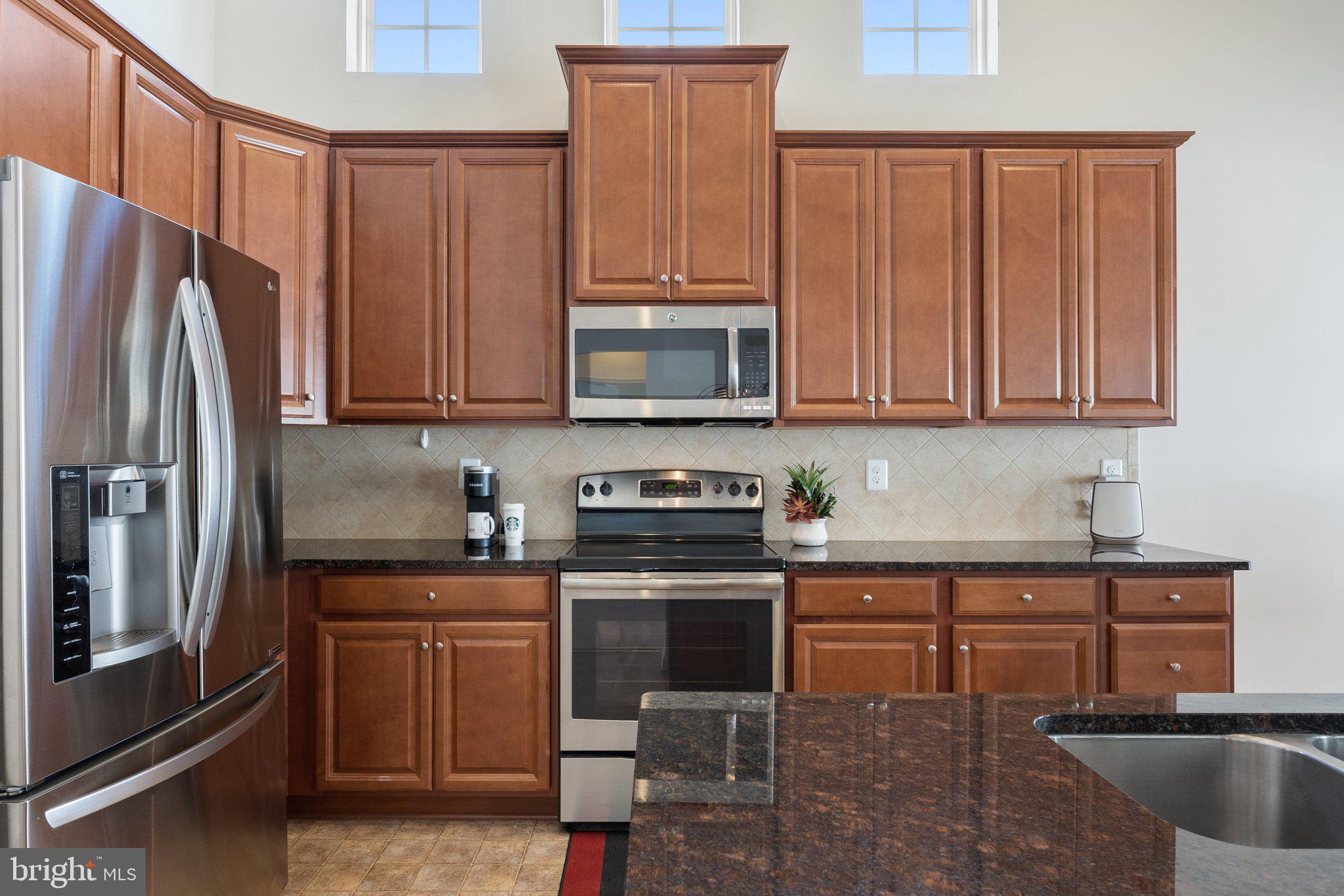 183 Glenbrook Road Ranson, WV 25438 - Photo 27 of 67 Kitchen