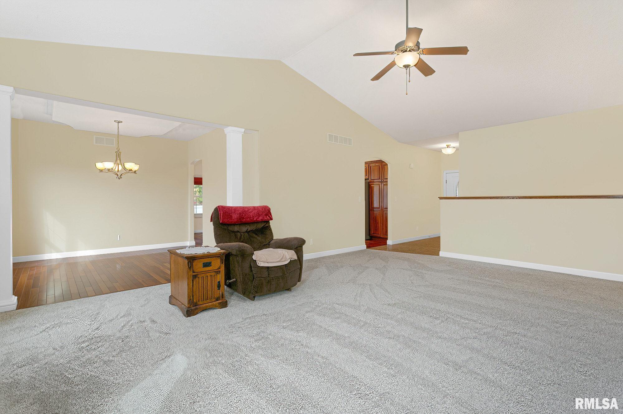 2203 Timber Ridge Drive Port Byron, IL 61275 - Photo 12 of 34 Gallery Image 12