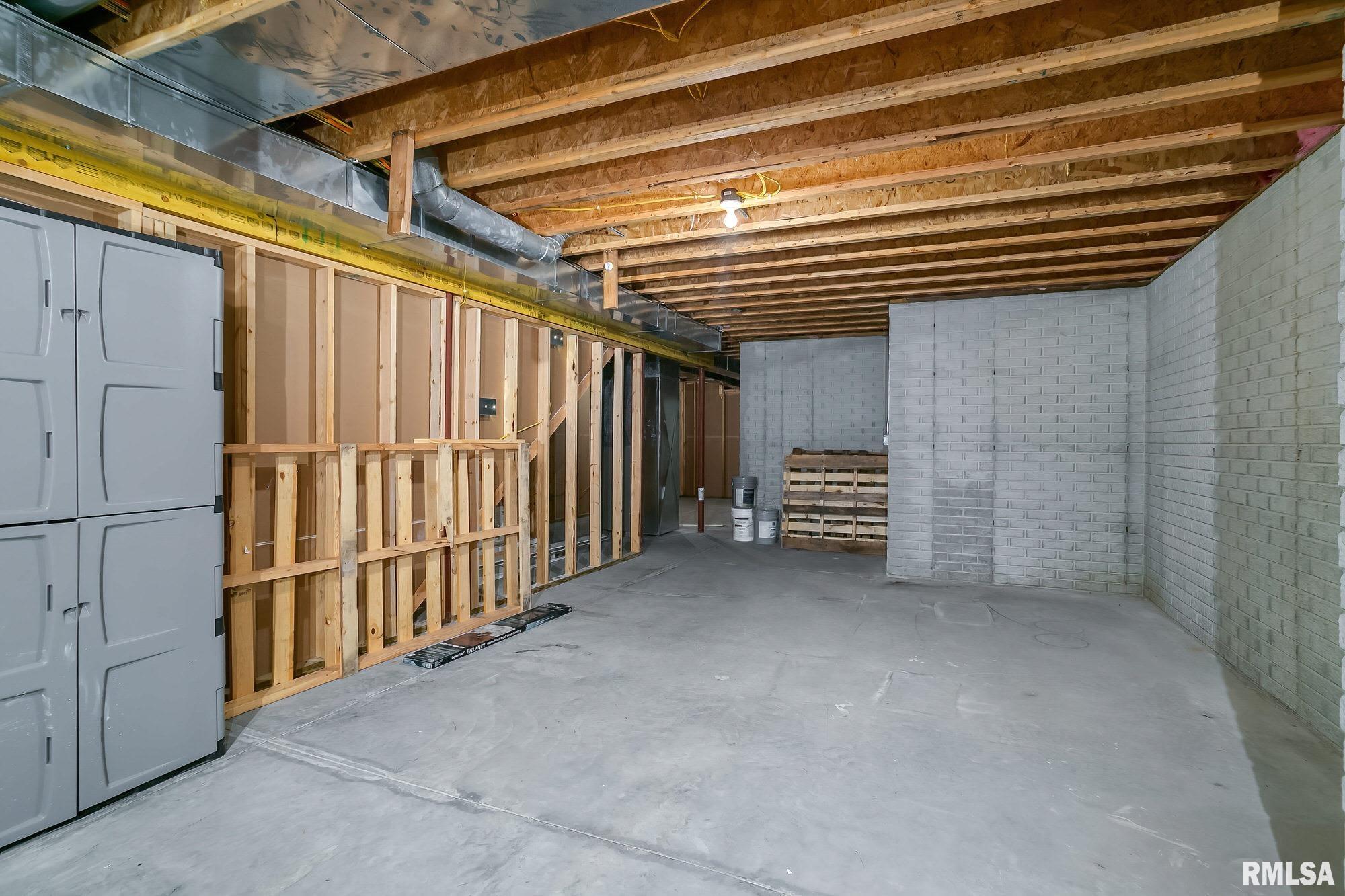 2203 Timber Ridge Drive Port Byron, IL 61275 - Photo 30 of 34 Gallery Image 30