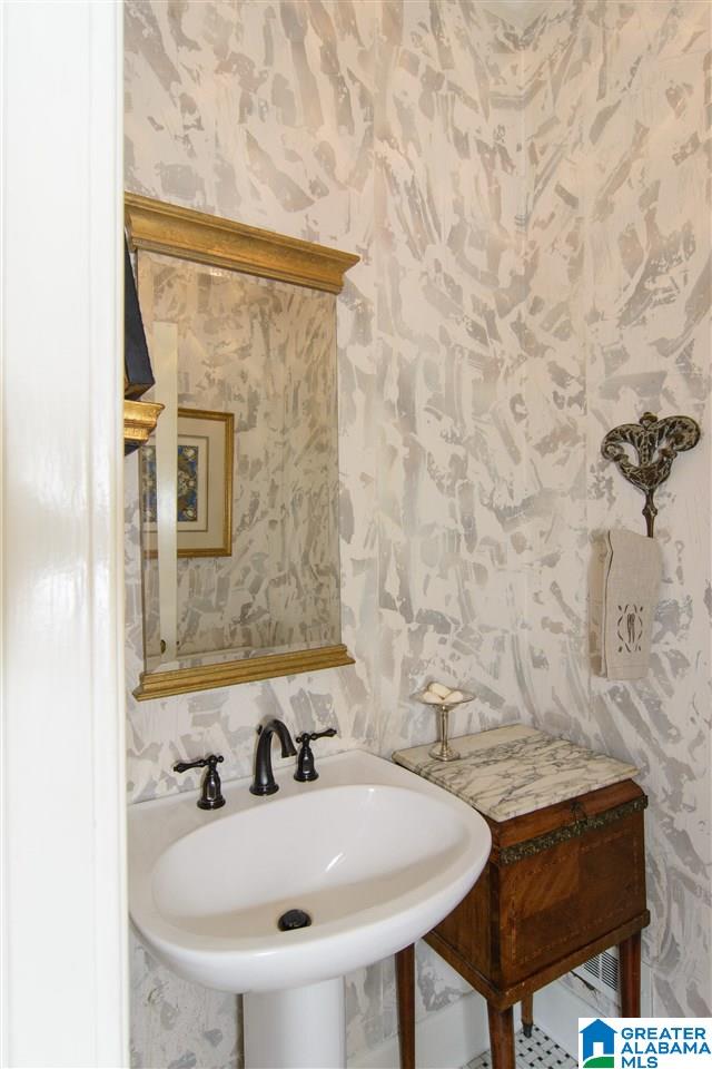2631 Montevallo Road Birmingham, AL 35223 - Photo 16 of 36
