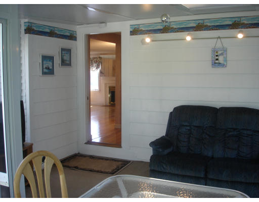 101 Spruce Road Norwood, MA 02062 - Photo 13 of 22 Gallery Image 13