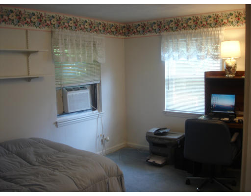 101 Spruce Road Norwood, MA 02062 - Photo 10 of 22 Gallery Image 10