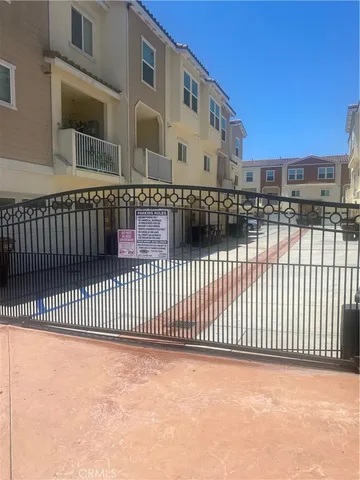 $3,500 | 121 South Dale Avenue, Unit 112, Anaheim, CA 92801