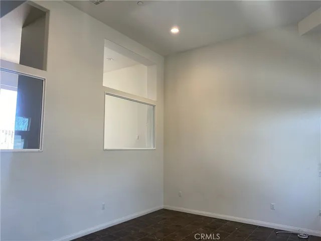 $3,500 | 121 South Dale Avenue, Unit 112, Anaheim, CA 92801