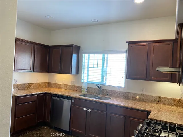 $3,500 | 121 South Dale Avenue, Unit 112, Anaheim, CA 92801
