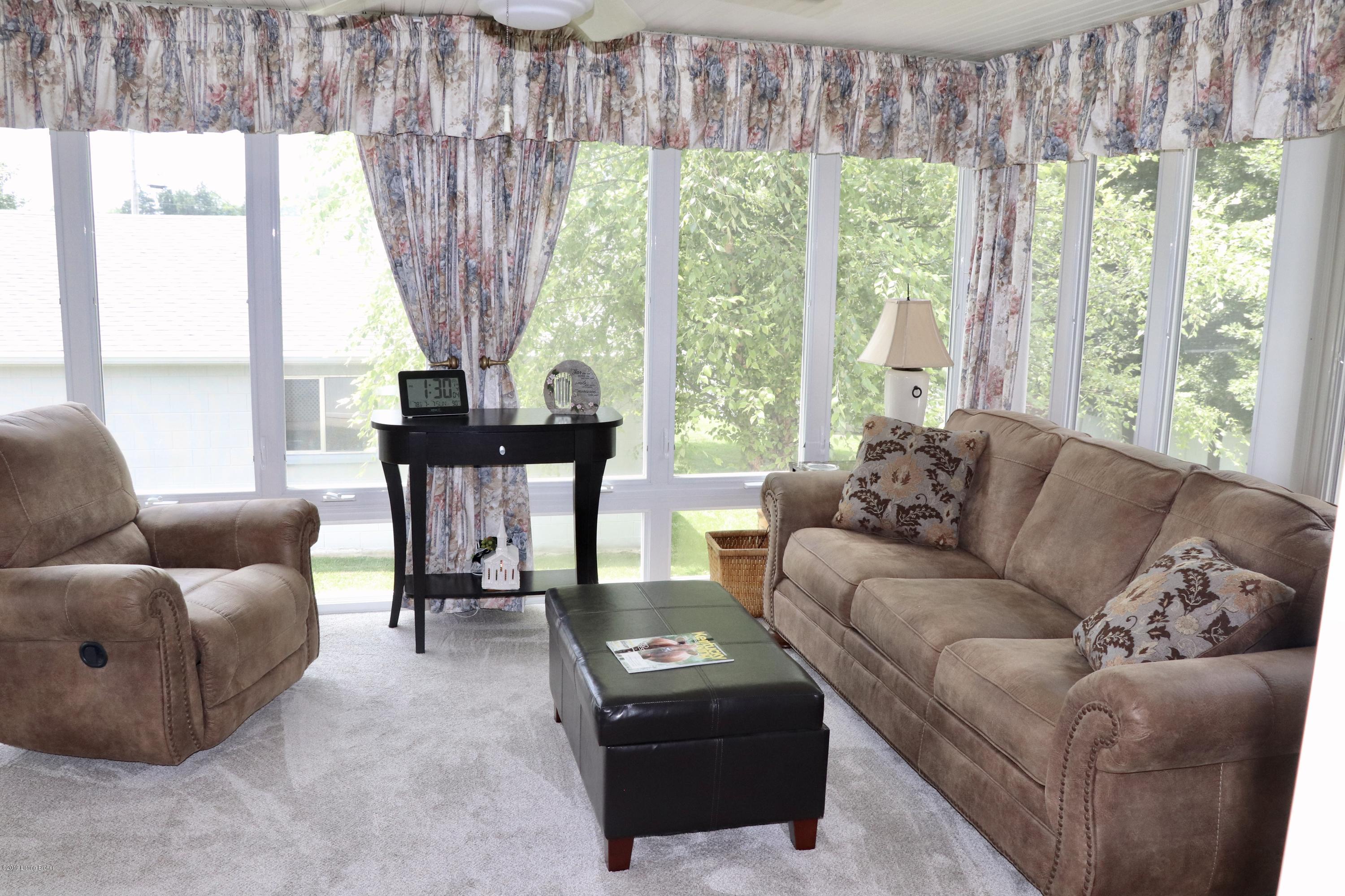 2011 Flatlick Road Mount Washington, KY 40047 - Photo 13 of 36 fullsizeoutput_9e05