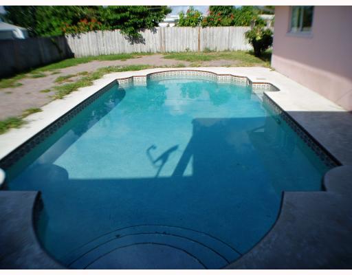 337 Davis Road Palm Springs, FL 33461 - Photo 2 of 9 Additional Photo