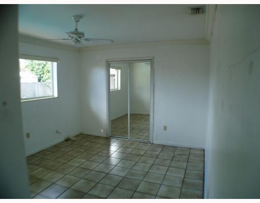337 Davis Road Palm Springs, FL 33461 - Photo 8 of 9 Additional Photo