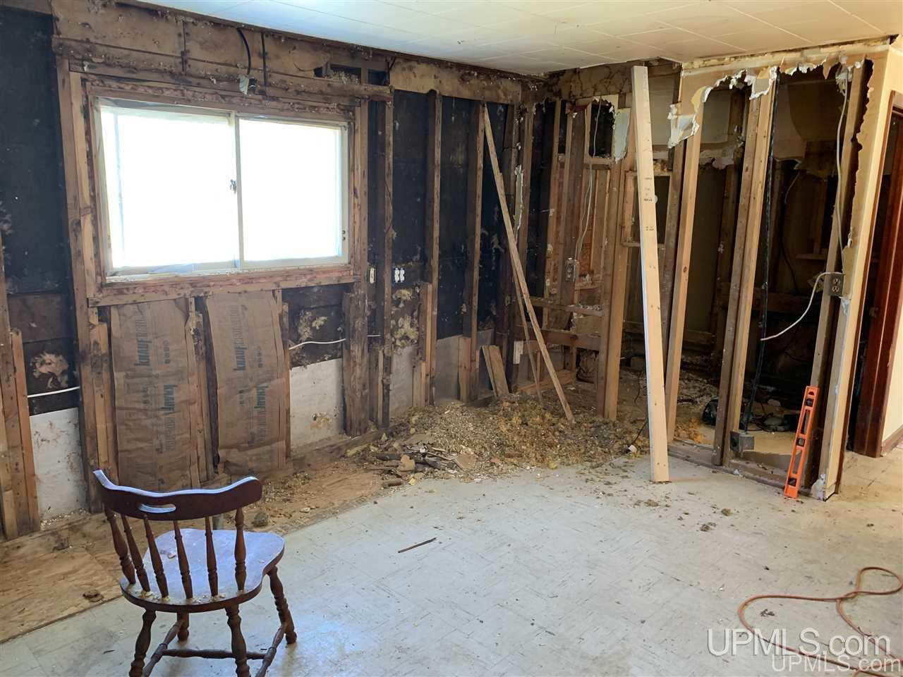 2584 Dixner Road Gulliver, MI 49840 - Photo 7 of 17 Gallery Image 7
