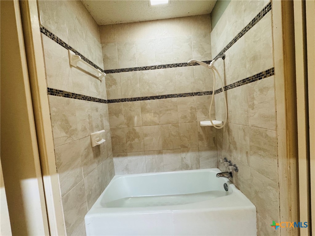2405 Osage Road Gatesville, TX 76528 - Photo 13 of 29 Gallery Image 13
