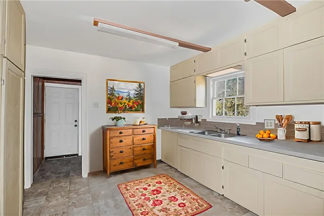 $245,000 | 1207 East 27th Street, Bryan, TX 77803