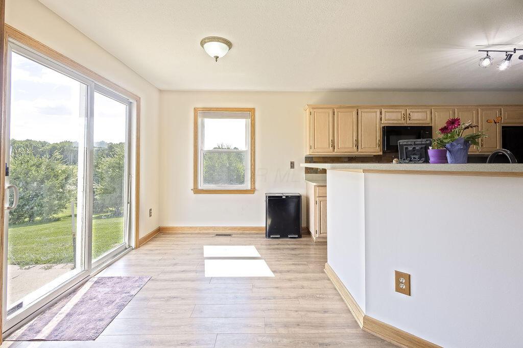 1050 Eckard Road Centerburg, OH 43011 - Photo 10 of 49