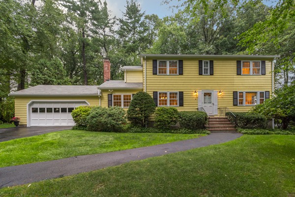 2 Nadine Road Acton, MA 01720 - Photo 2 of 25 Gallery Image 2