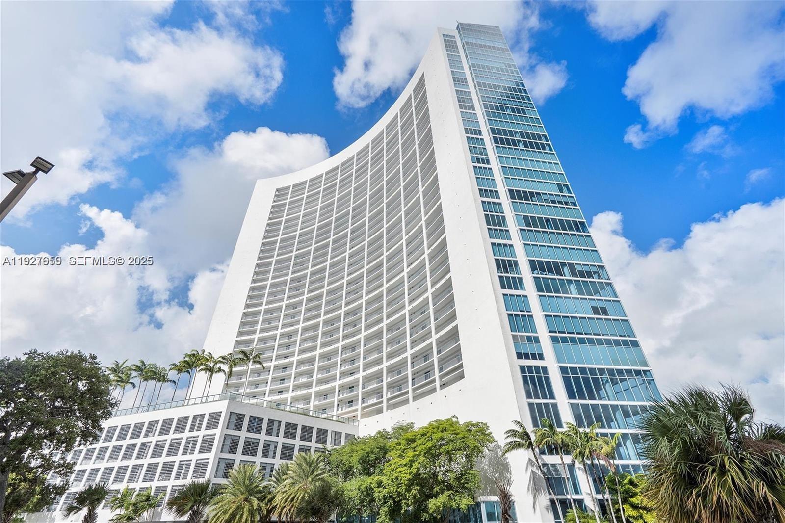 601 Northeast 36th Street, Unit 3101 Miami, FL 33137 - Photo 24 of 25 a front view of a building