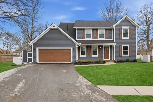 $490,000 | 1413 South Sheridan Bridge Circle, Olathe, KS 66062