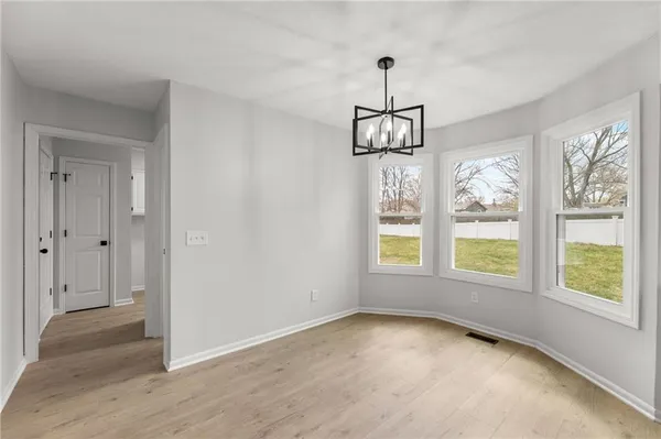 $490,000 | 1413 South Sheridan Bridge Circle, Olathe, KS 66062