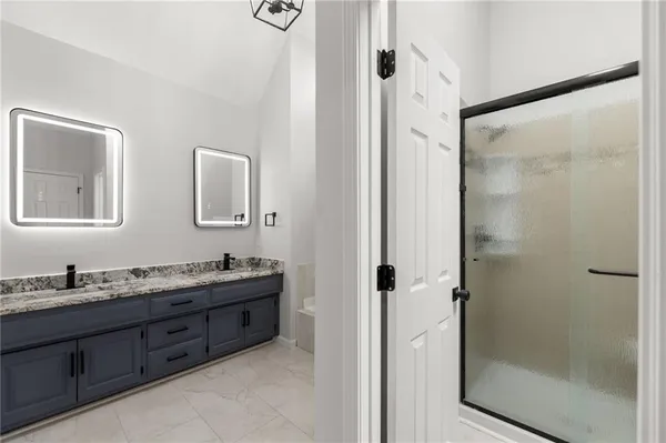 $490,000 | 1413 South Sheridan Bridge Circle, Olathe, KS 66062