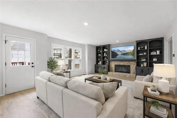 $490,000 | 1413 South Sheridan Bridge Circle, Olathe, KS 66062